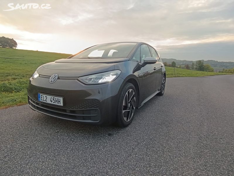 Volkswagen ID.3, 62 kWh,150 kW,1st,TAŽNÉ,SOH93%
